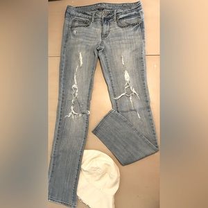 American Eagle Skinny jeans size 6 regular